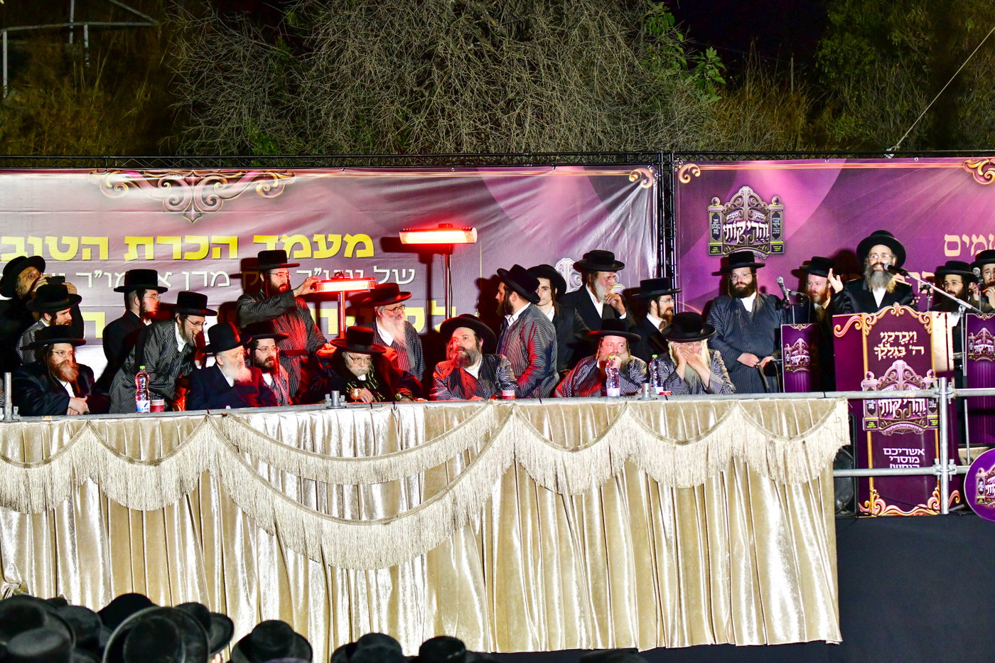המעמד של תולדות אברהם יצחק בחצור הגלילית