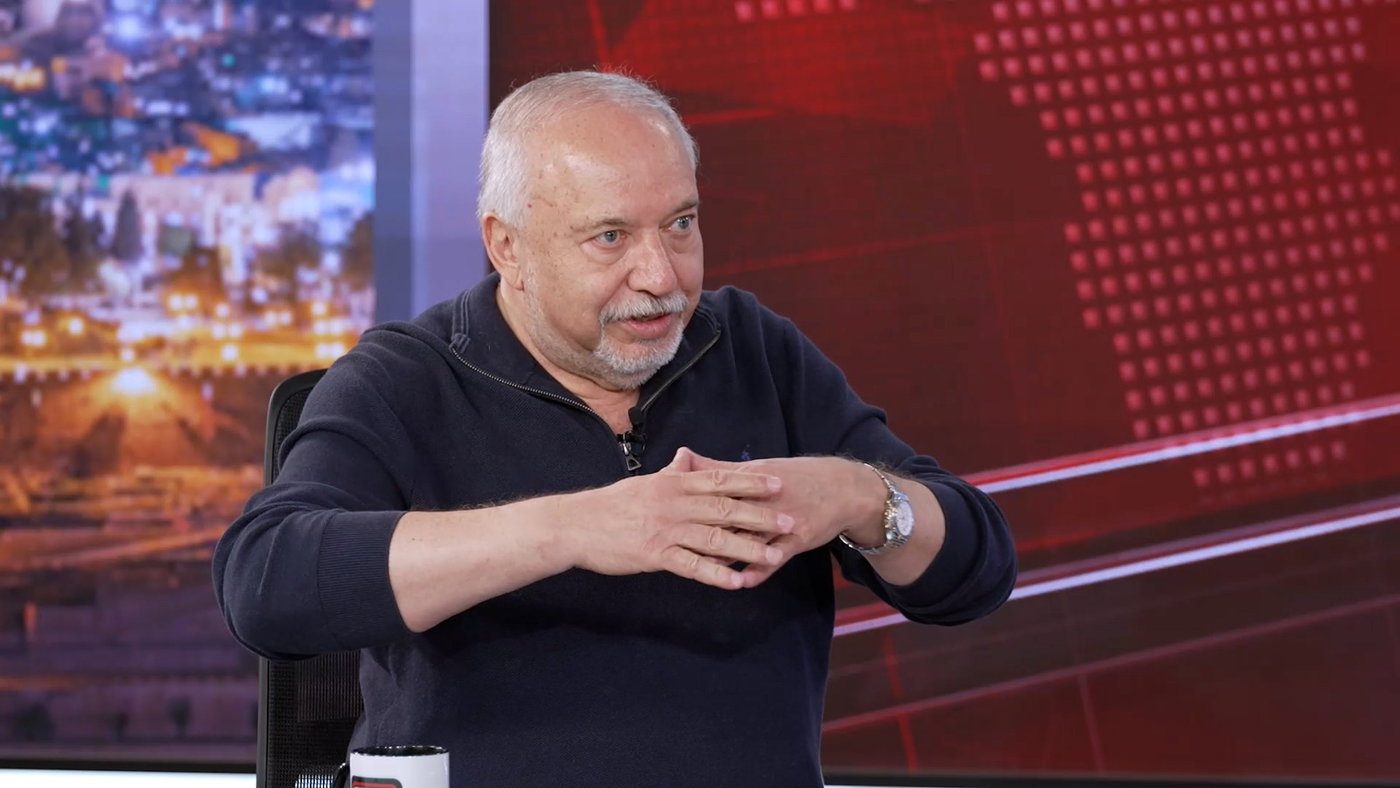 אביגדור ליברמן בריאיון באולפן 'כיכר השבת'