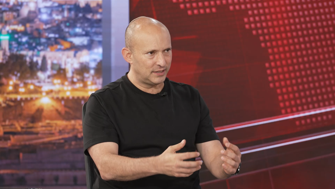 נפתלי בנט בריאיון: "סיימתי לנסות להגיע להסכמות עם הנהגת הציבור החרדי"; מאיים בשלילת כל תקציב