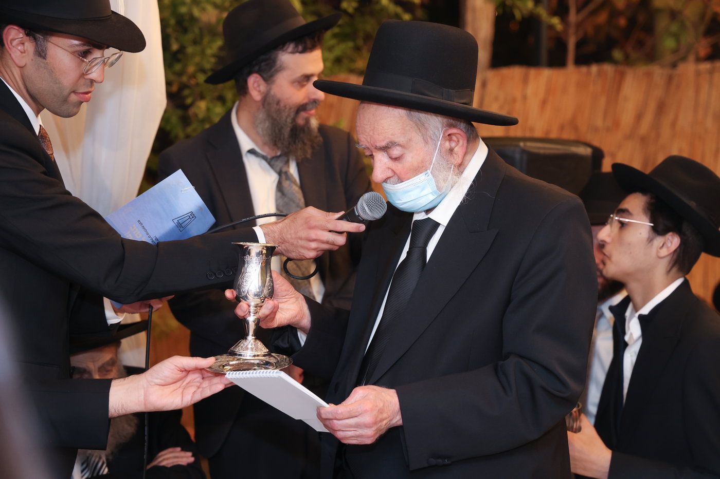 שמחת נישואי נכד הגר"מ צדקה
