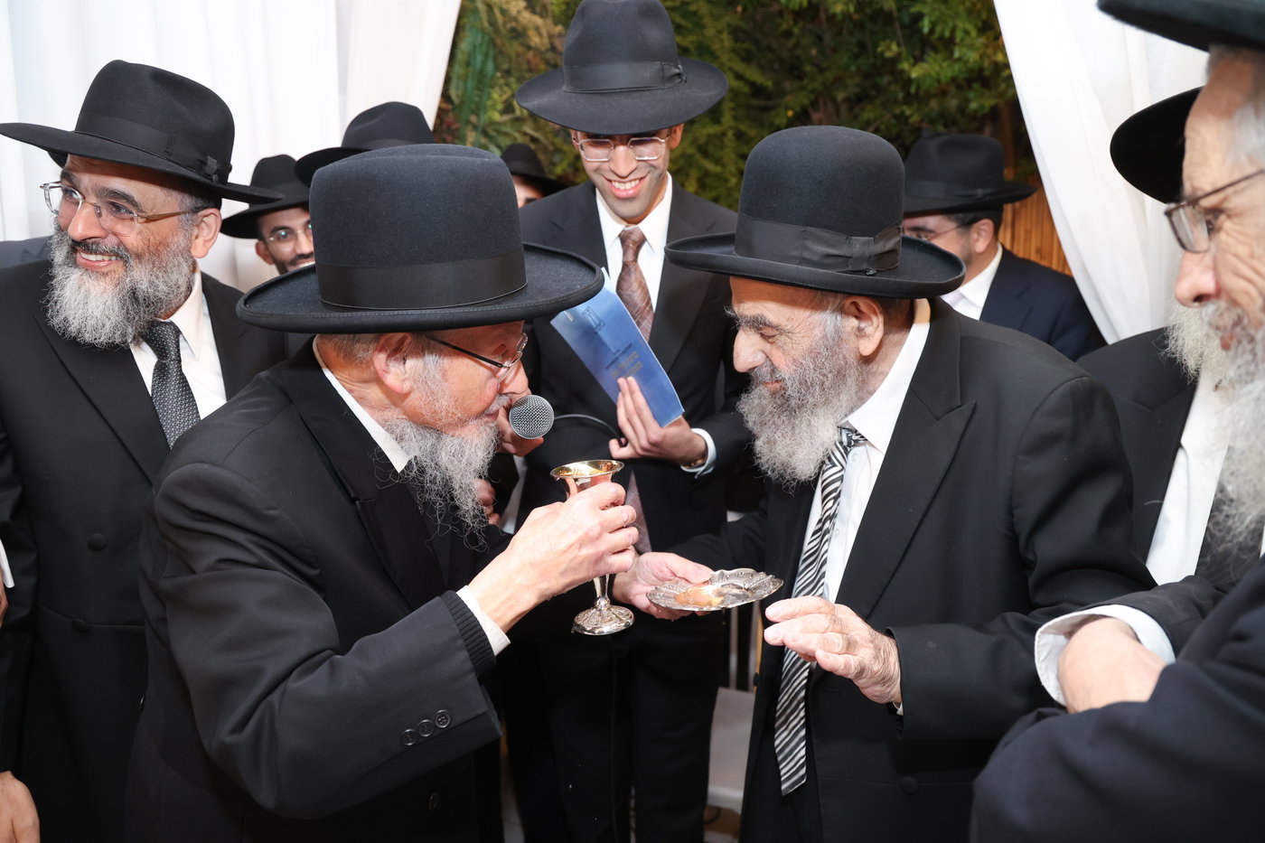 שמחת נישואי נכד הגר"מ צדקה