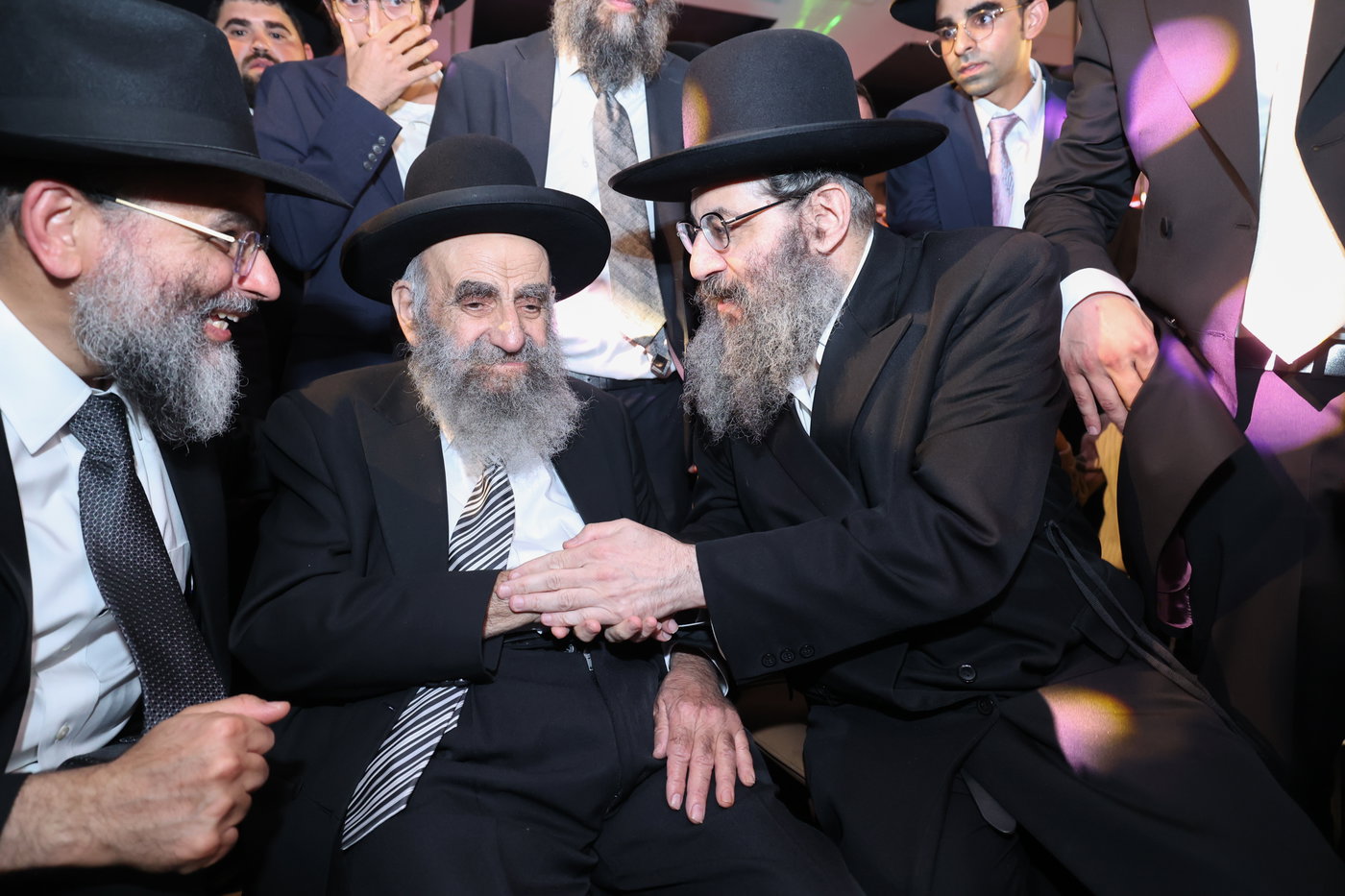 הגרצ"מ זילברברג בשמחת נישואי נכד הגר"מ צדקה