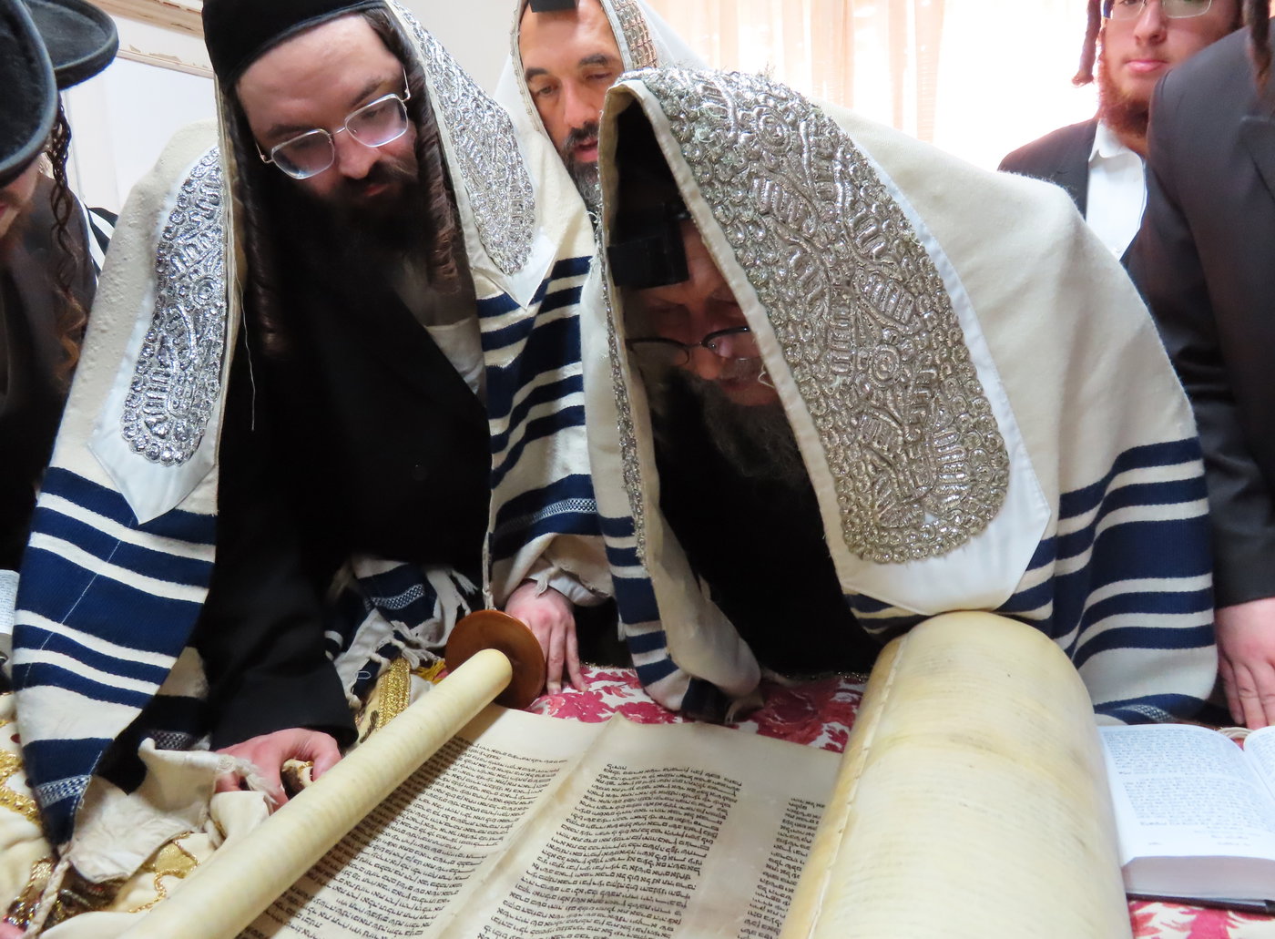 האדמו"ר מסקאליע בביקור בארה"ק