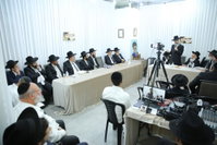 האהבה העצומה לעדת תימן; בני הקהילה התימנית התכנסו ביום הילולת מרן 