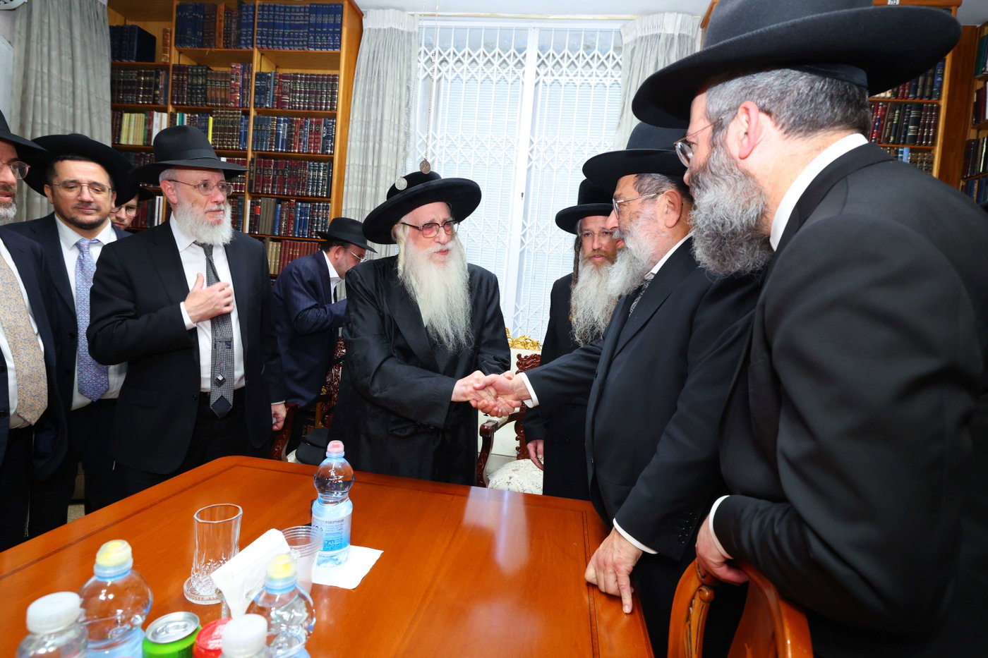 משלחת ראשי הישיבות אצל האדמו"ר מצאנז