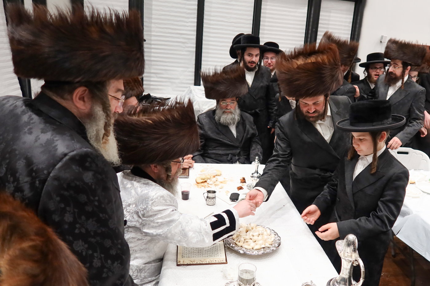 האדמו"ר מקרעטשניף סיגעט בביקור בארה"ב