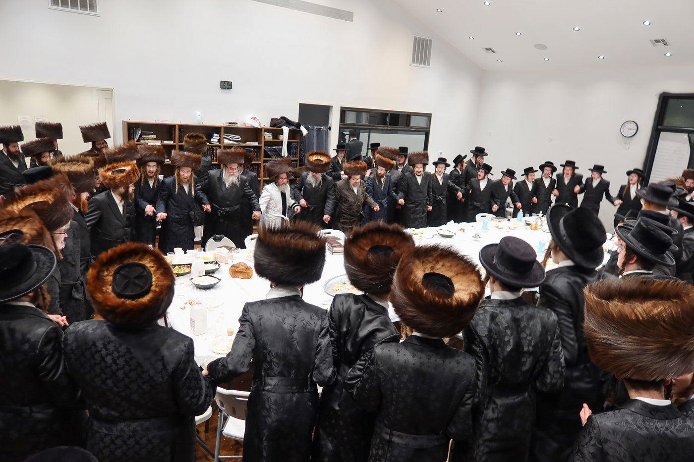 האדמו"ר מקרעטשניף סיגעט בביקור בארה"ב