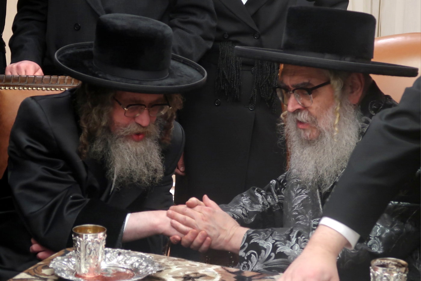 האדמו"ר מקרעטשניף סיגעט בביקור אצל האדמו"ר מסאטמר