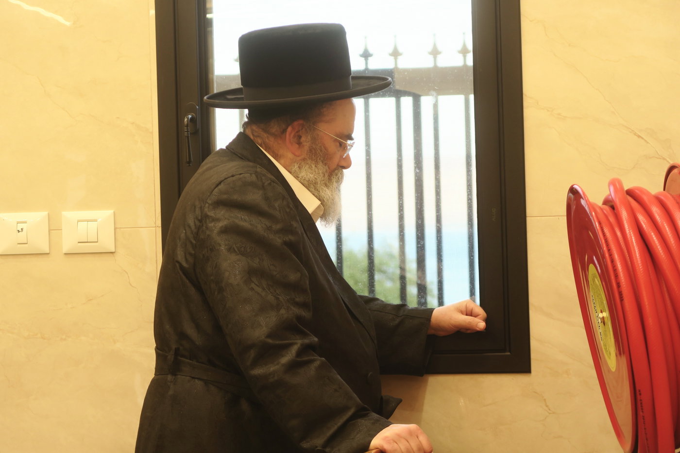 האדמו"ר מסטוטשין בעיה"ק טבריה