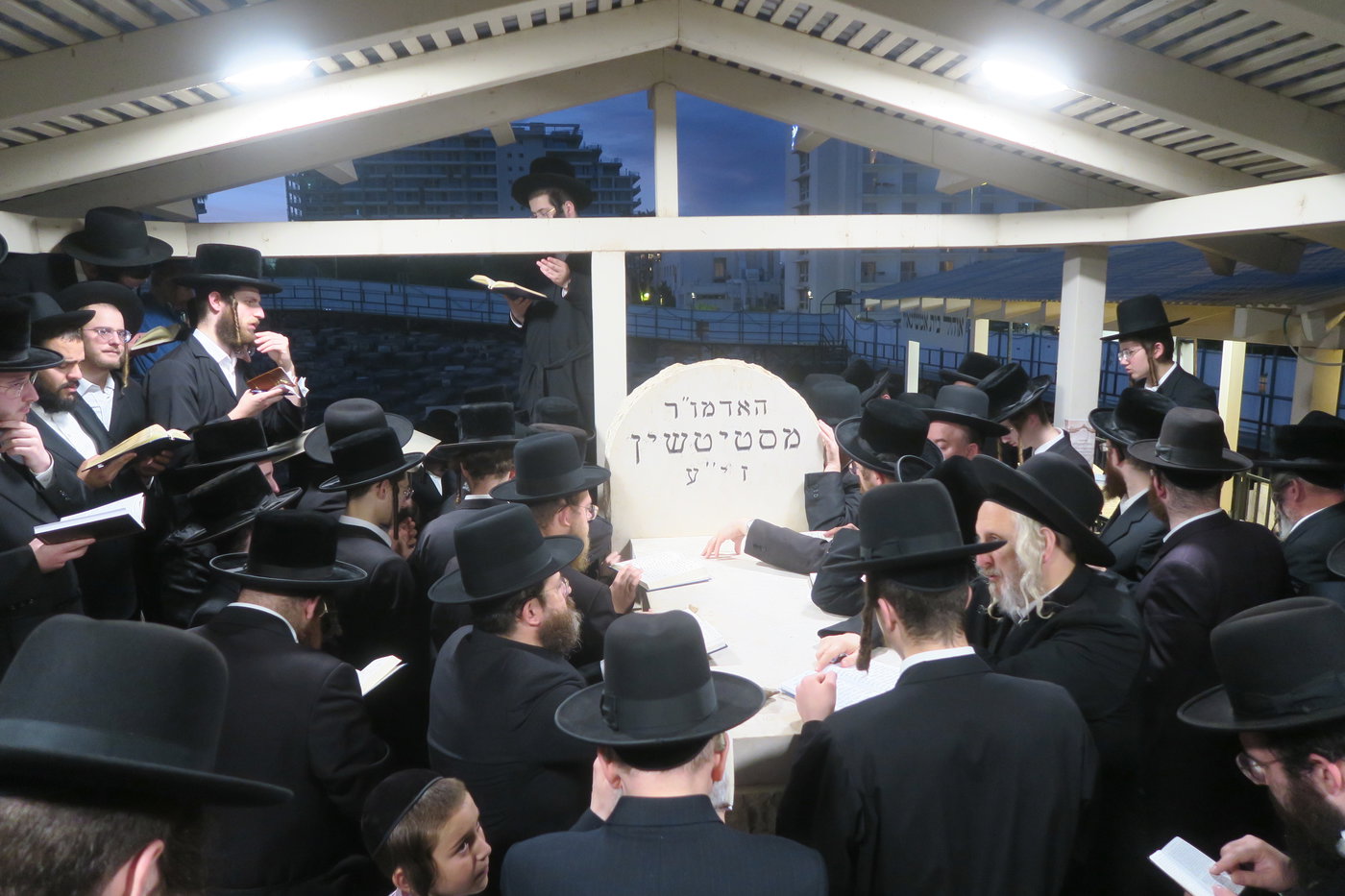 האדמו"ר מסטוטשין בעיה"ק טבריה
