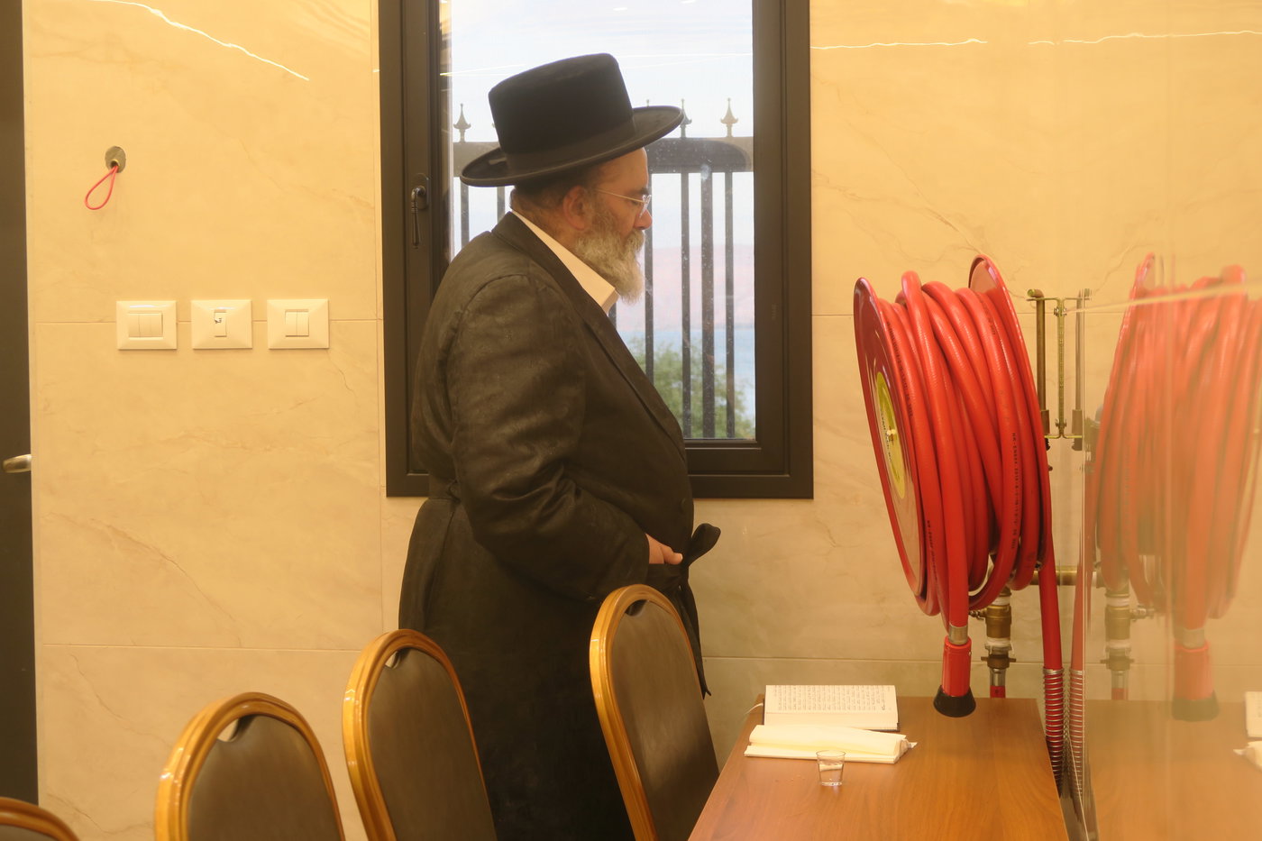 האדמו"ר מסטוטשין בעיה"ק טבריה
