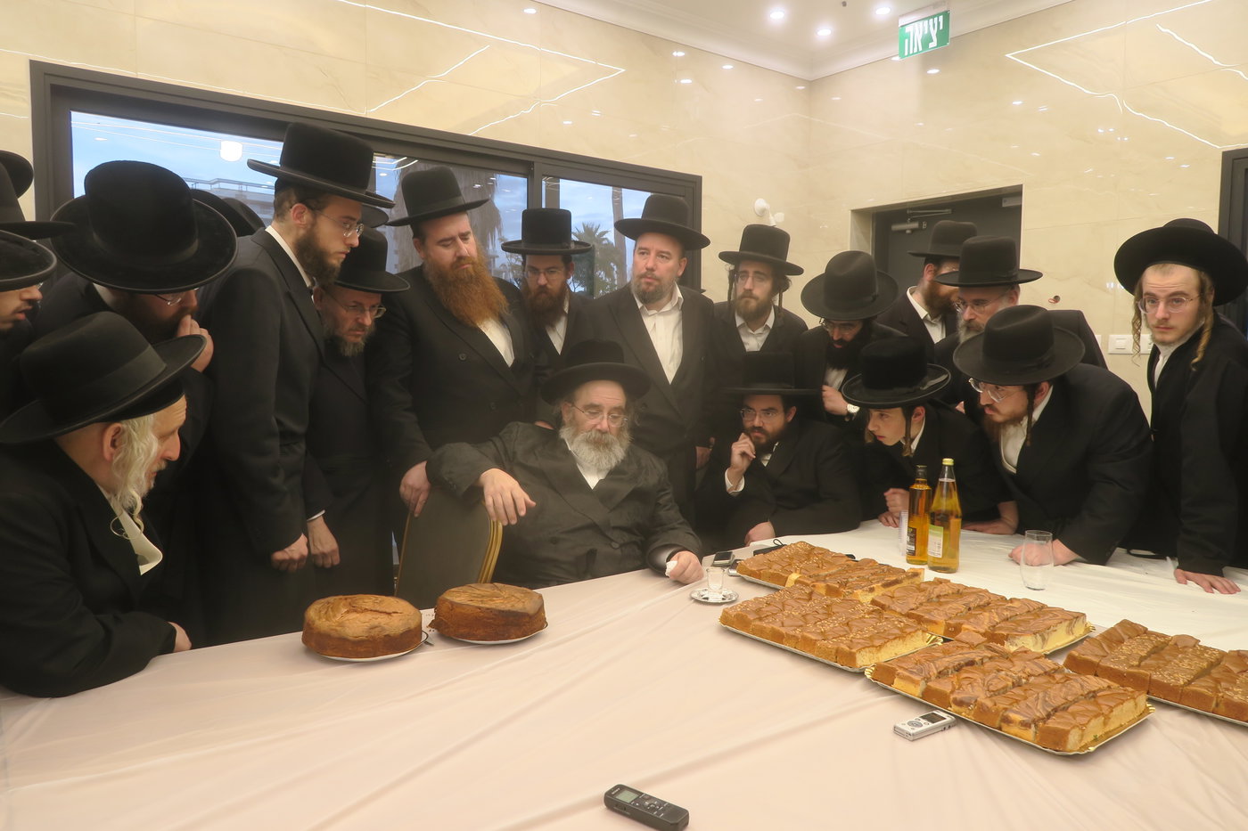 האדמו"ר מסטוטשין בעיה"ק טבריה