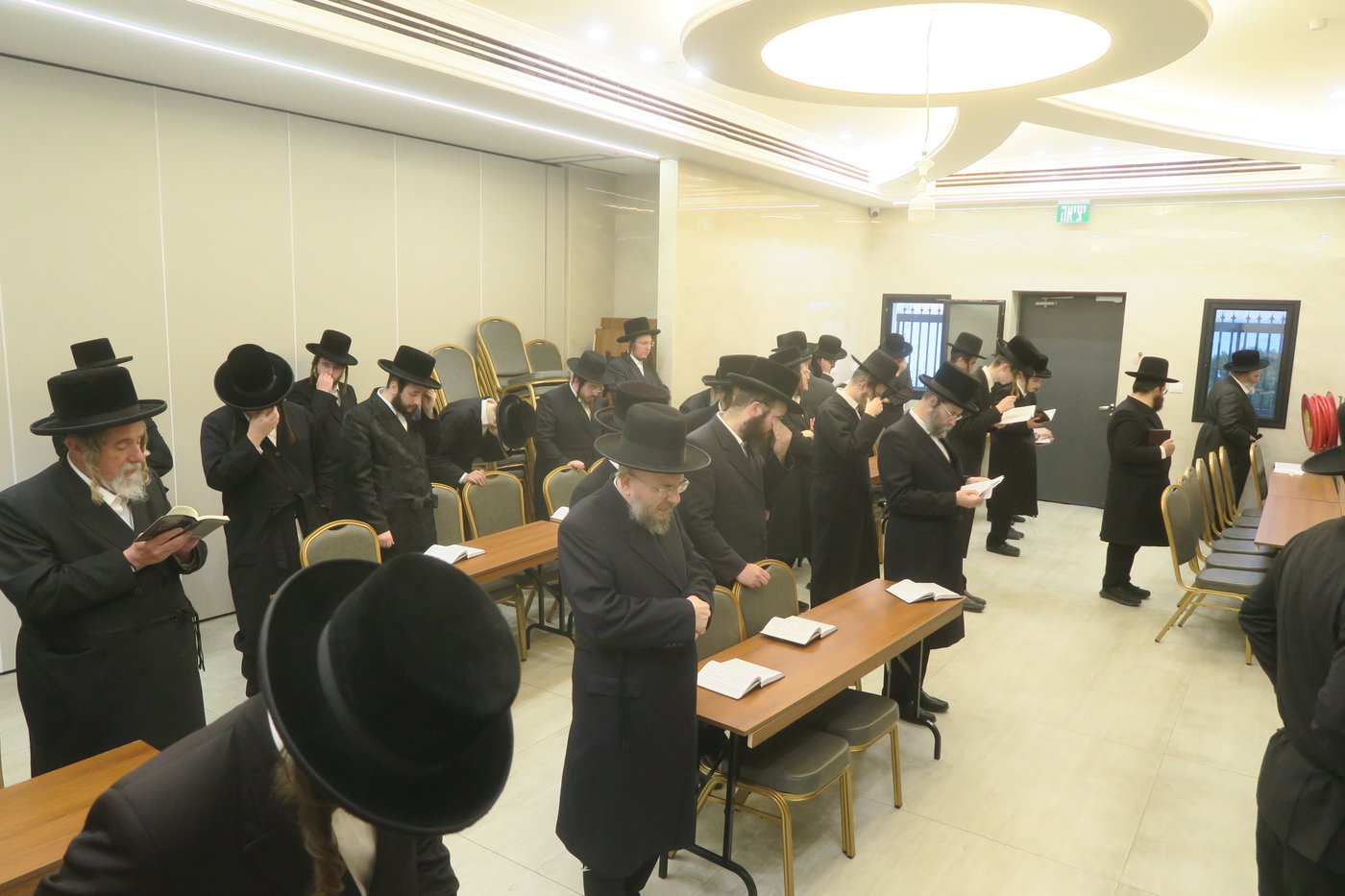האדמו"ר מסטוטשין בעיה"ק טבריה