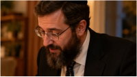 הגבר החרדי חזר הביתה אחרי יום עבודה מתיש והפתק שחיכה לו על השולחן מאשתו - גמר אותו