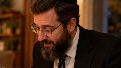 הגבר החרדי חזר הביתה אחרי יום עבודה מתיש והפתק שחיכה לו על השולחן מאשתו - גמר אותו