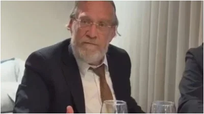 "למה שאצביע ליהדות התורה?": כך יצחק פינדרוס התמודד עם השאלות הקשות | צפו