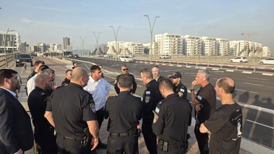 ההיערכות במקום העצרת