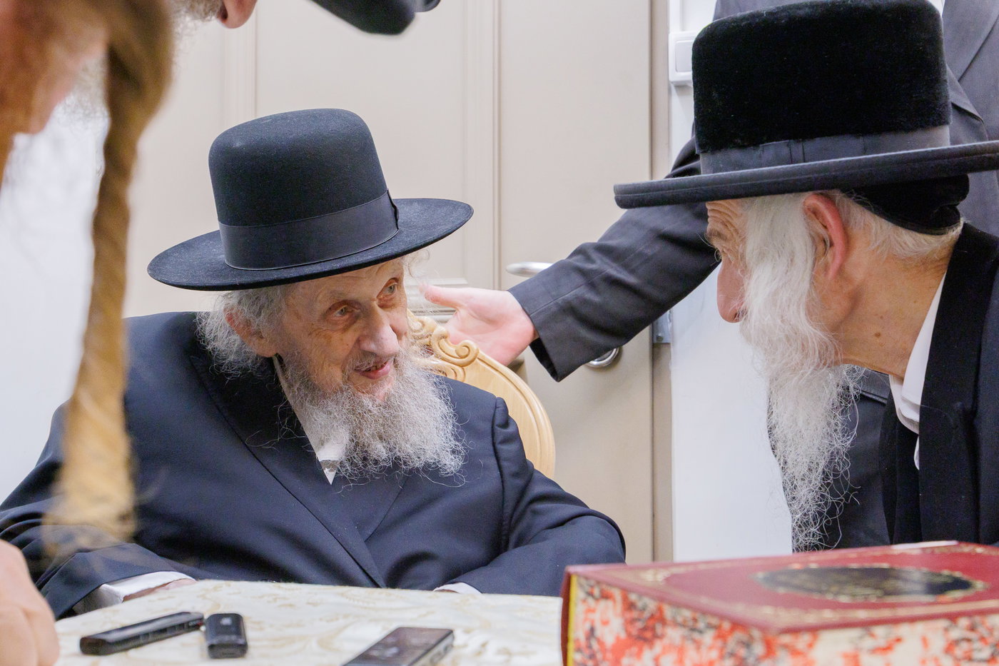 הגר"ד לנדו בביקור אצל האדמו"ר מסטריקוב