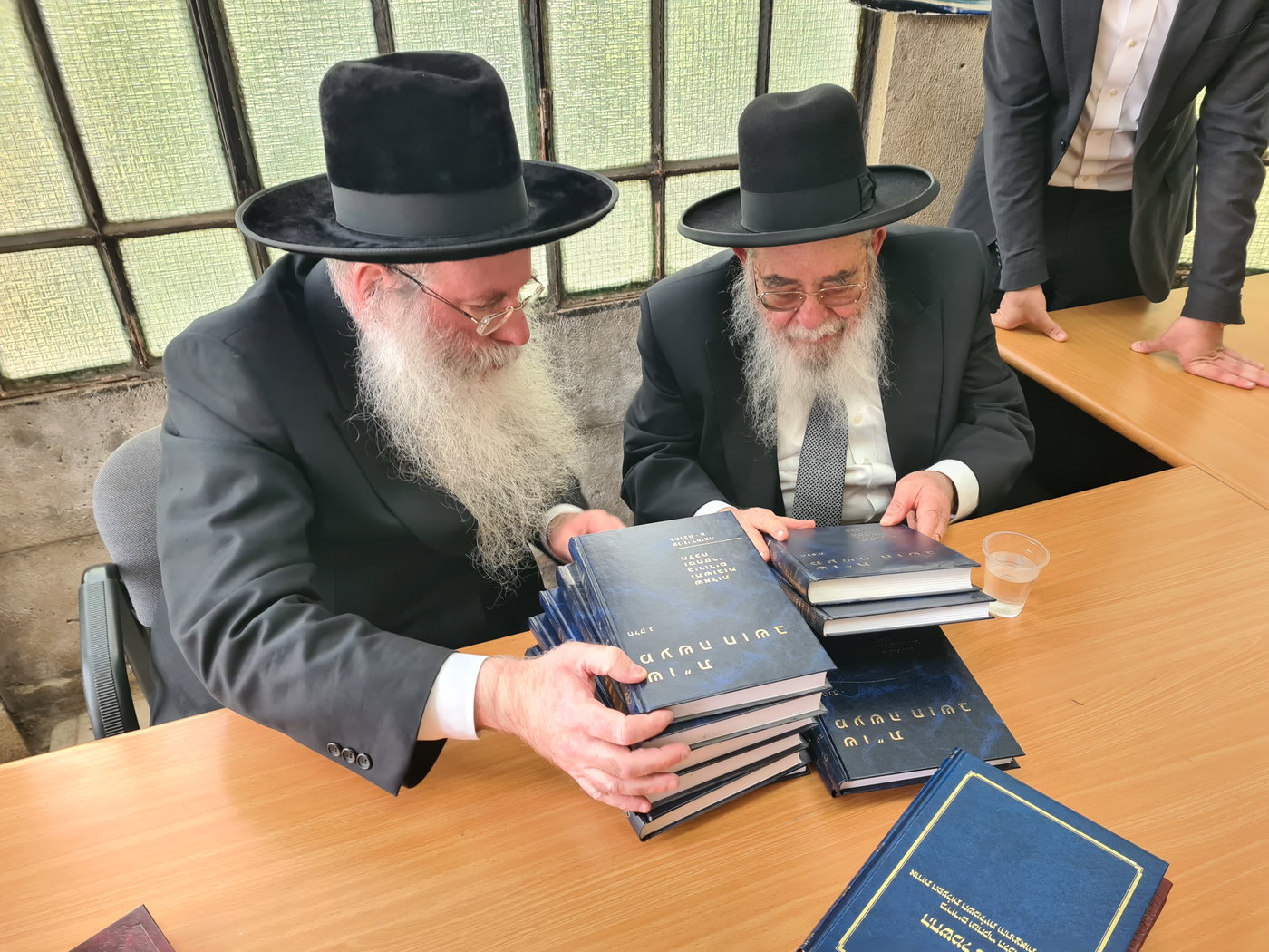 ביקור רב רושם: רבי אברהם סלים במכון המדעי טכנולוגי להלכה