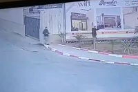 המחבלים תצפתו, יצאו מהרכב - ופתחו באש | תיעוד רגעי הפיגוע