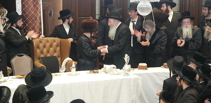 שמחת בר המצוה בחצרות סקולען לייקווד - ויזניץ מאנטריאל