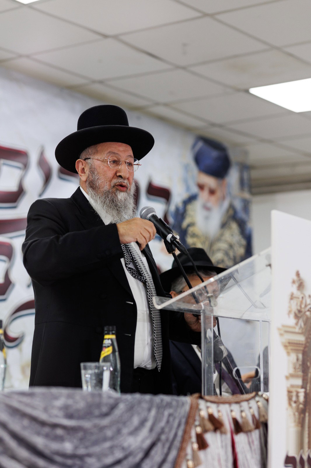 "אפילו 'הפלג' ו'העדה' חייבים ללכת לקלפי להצביע": משא החירום של הגר"מ מאיה