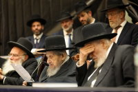 רבבות אלפים בעצרת הענק בבני ברק; "להרבות כבוד שמים" | צפו בשידור החי