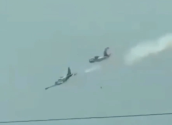 אסון קטלני: שני מטוסי קרב התנגשו באוויר, ארבעה טייסים נהרגו