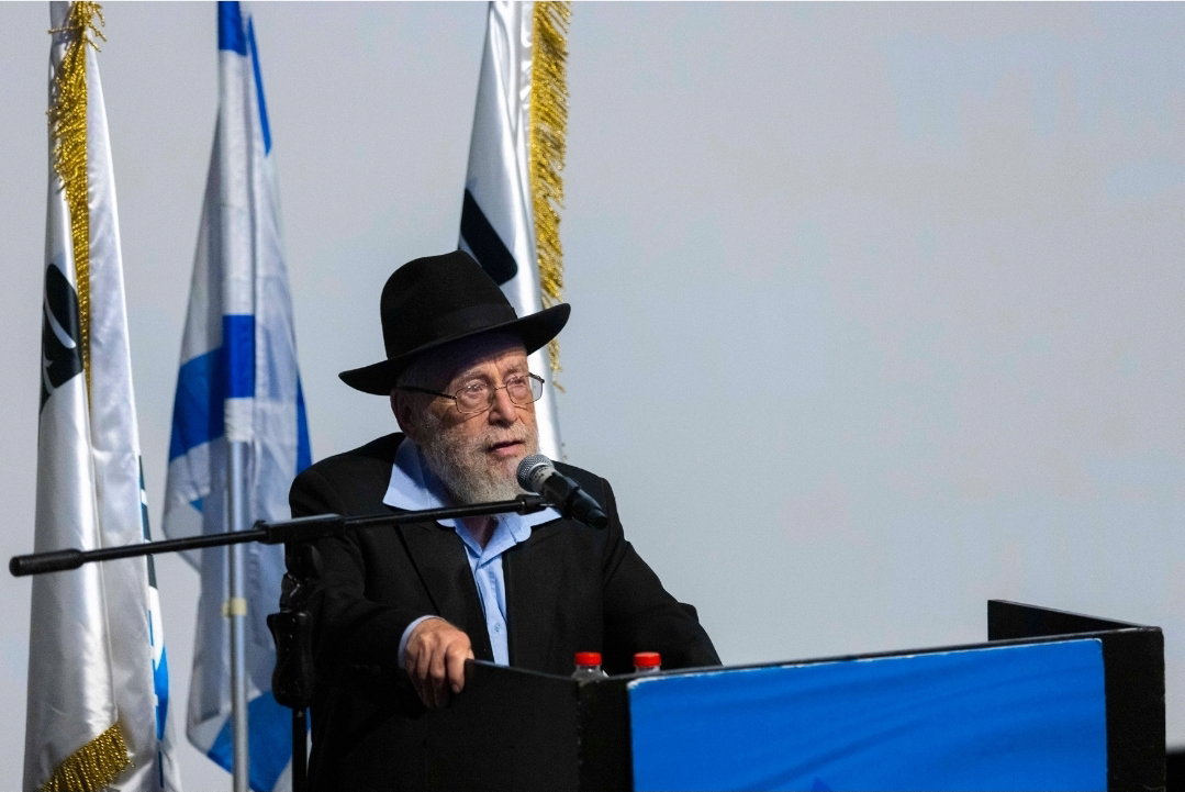 הרב דב ליאור