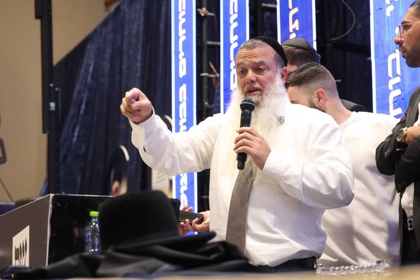 גלריית תמונות מהעצרת