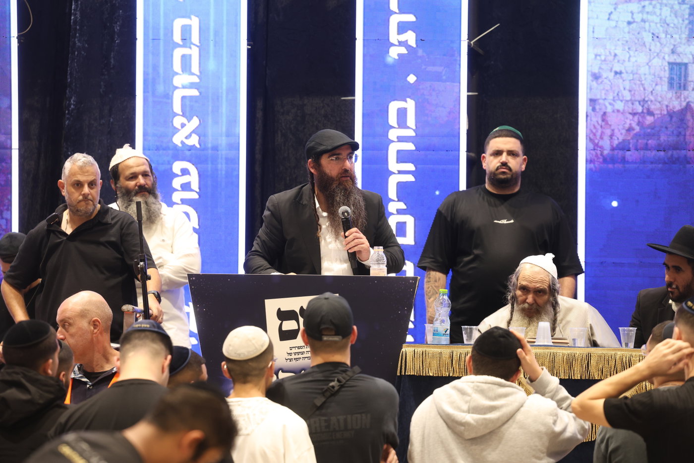 גלריית תמונות מהעצרת