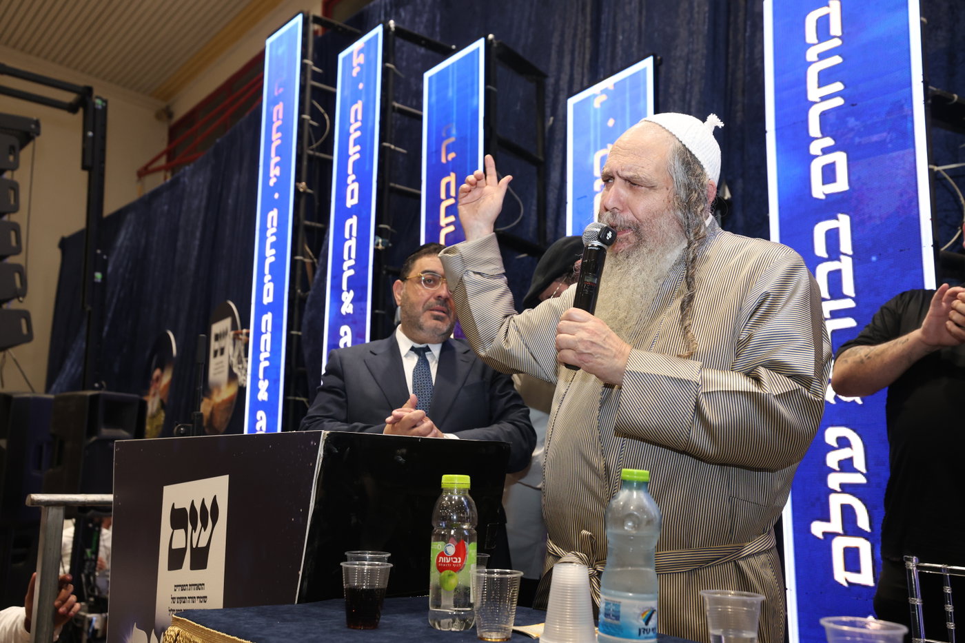 גלריית תמונות מהעצרת