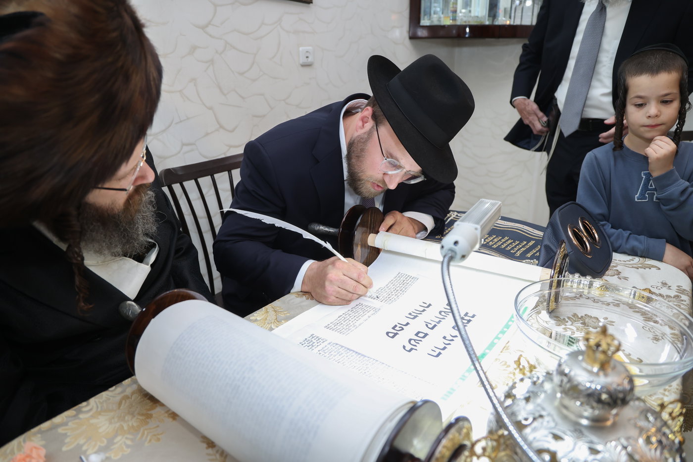 הכנסת ס"ת בנדבורנה באניא
