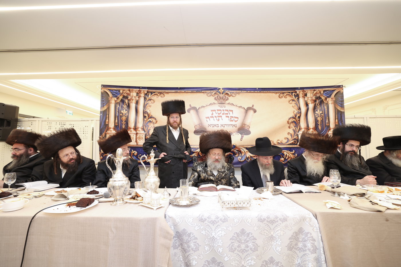 הכנסת ס"ת בנדבורנה באניא