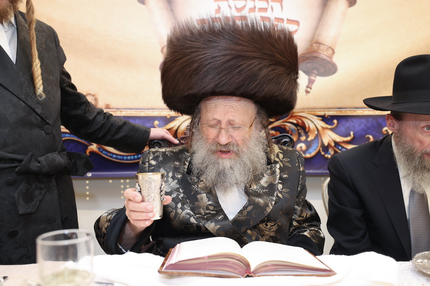 הכנסת ס"ת בנדבורנה באניא