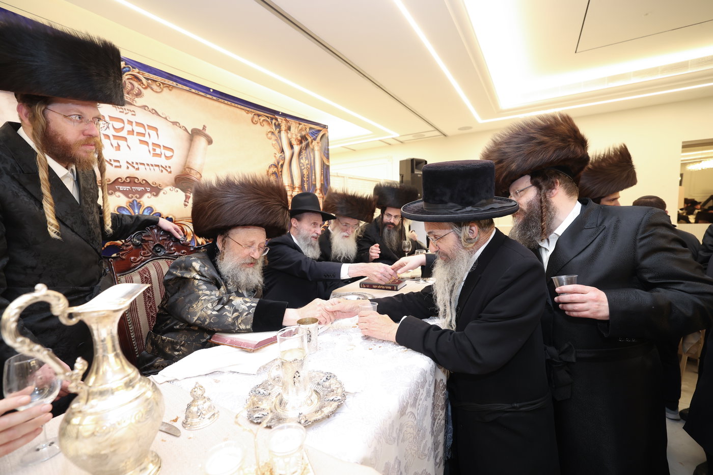 הכנסת ס"ת בנדבורנה באניא