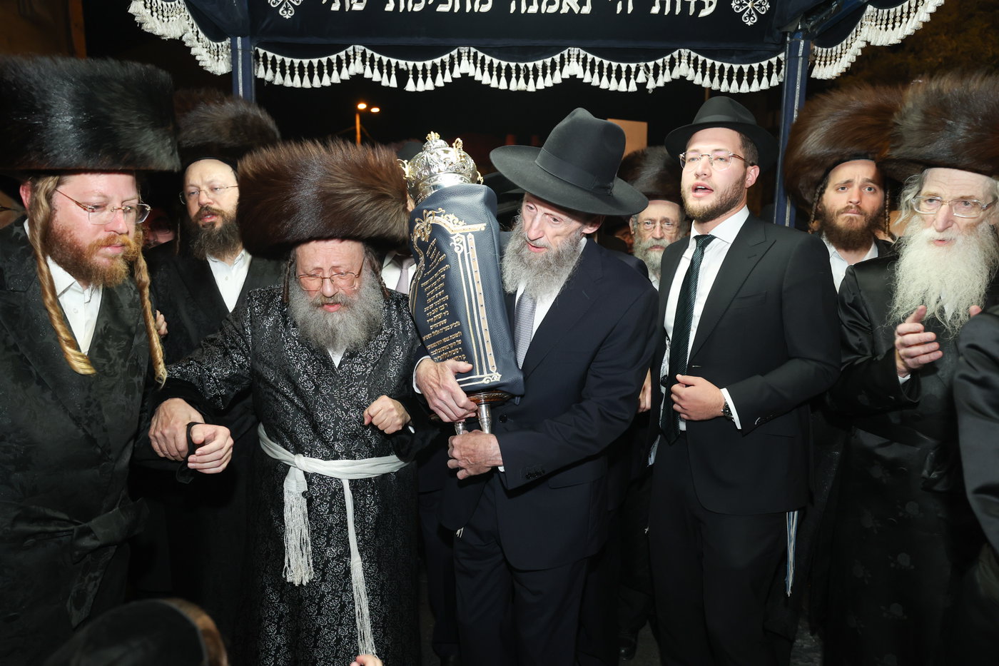 הכנסת ס"ת בנדבורנה באניא