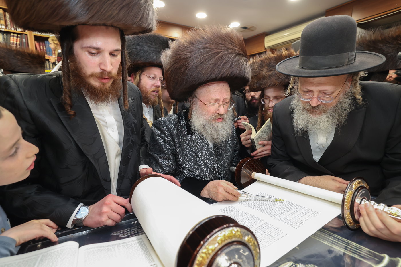 הכנסת ס"ת בנדבורנה באניא
