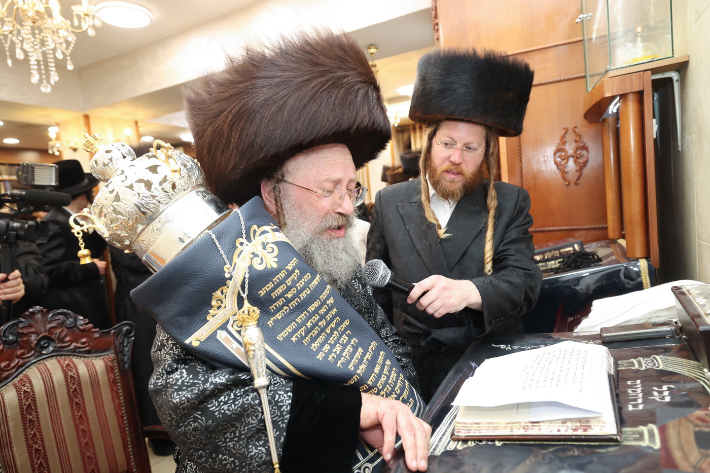 הכנסת ס"ת בנדבורנה באניא