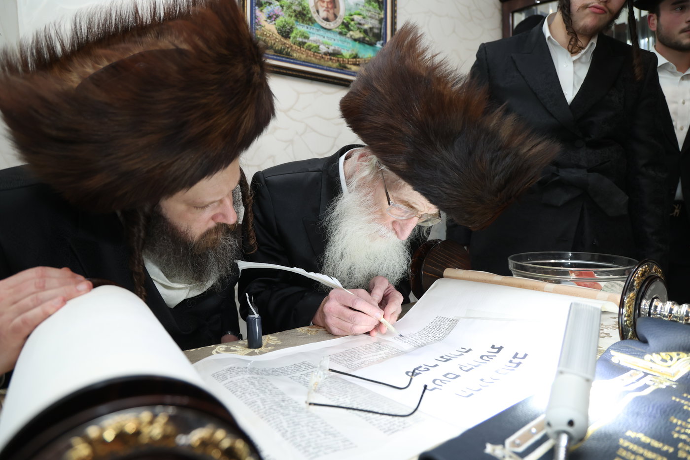 הכנסת ס"ת בנדבורנה באניא