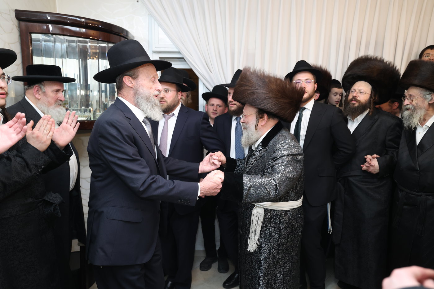 הכנסת ס"ת בנדבורנה באניא