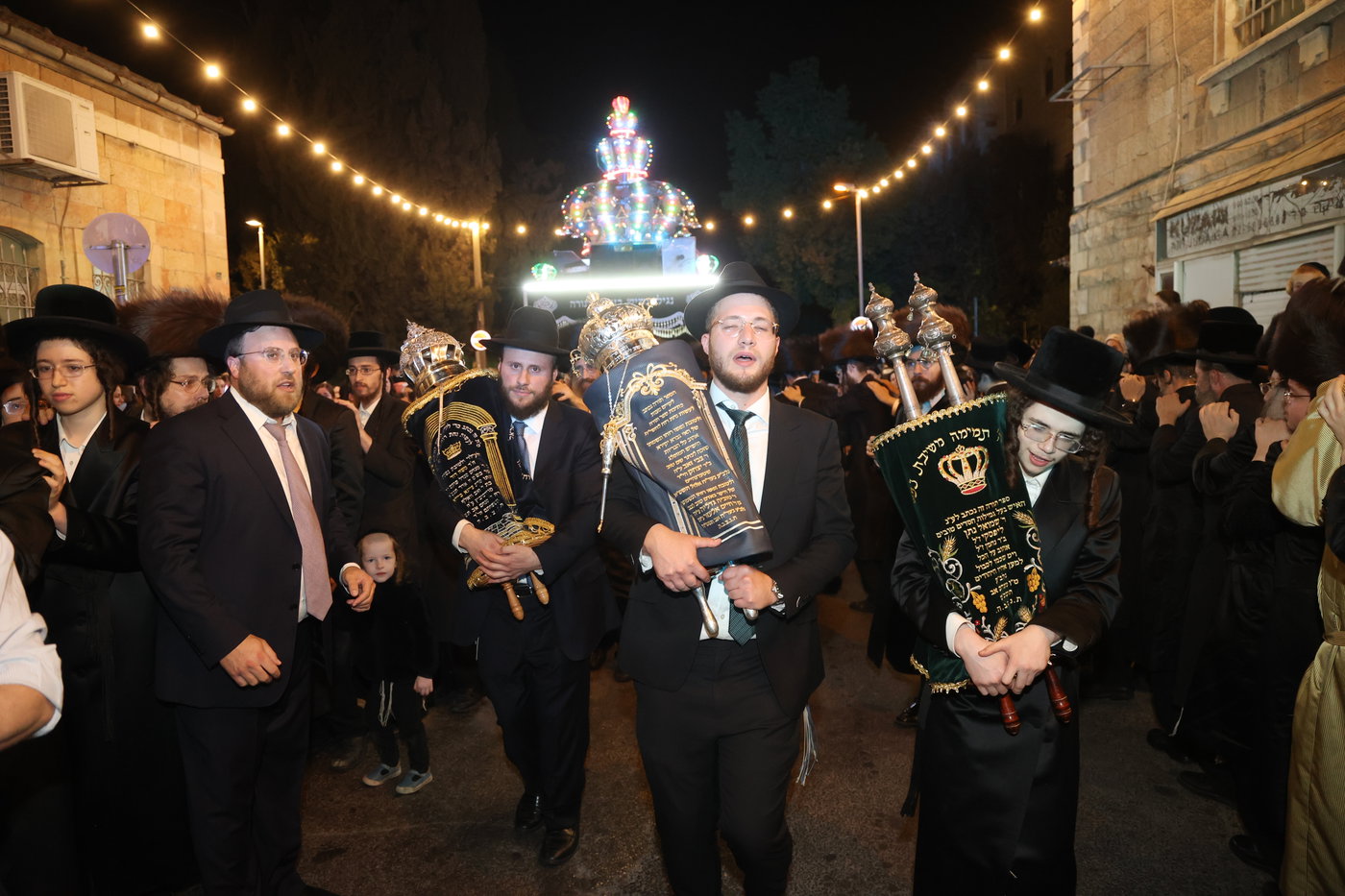 הכנסת ס"ת בנדבורנה באניא