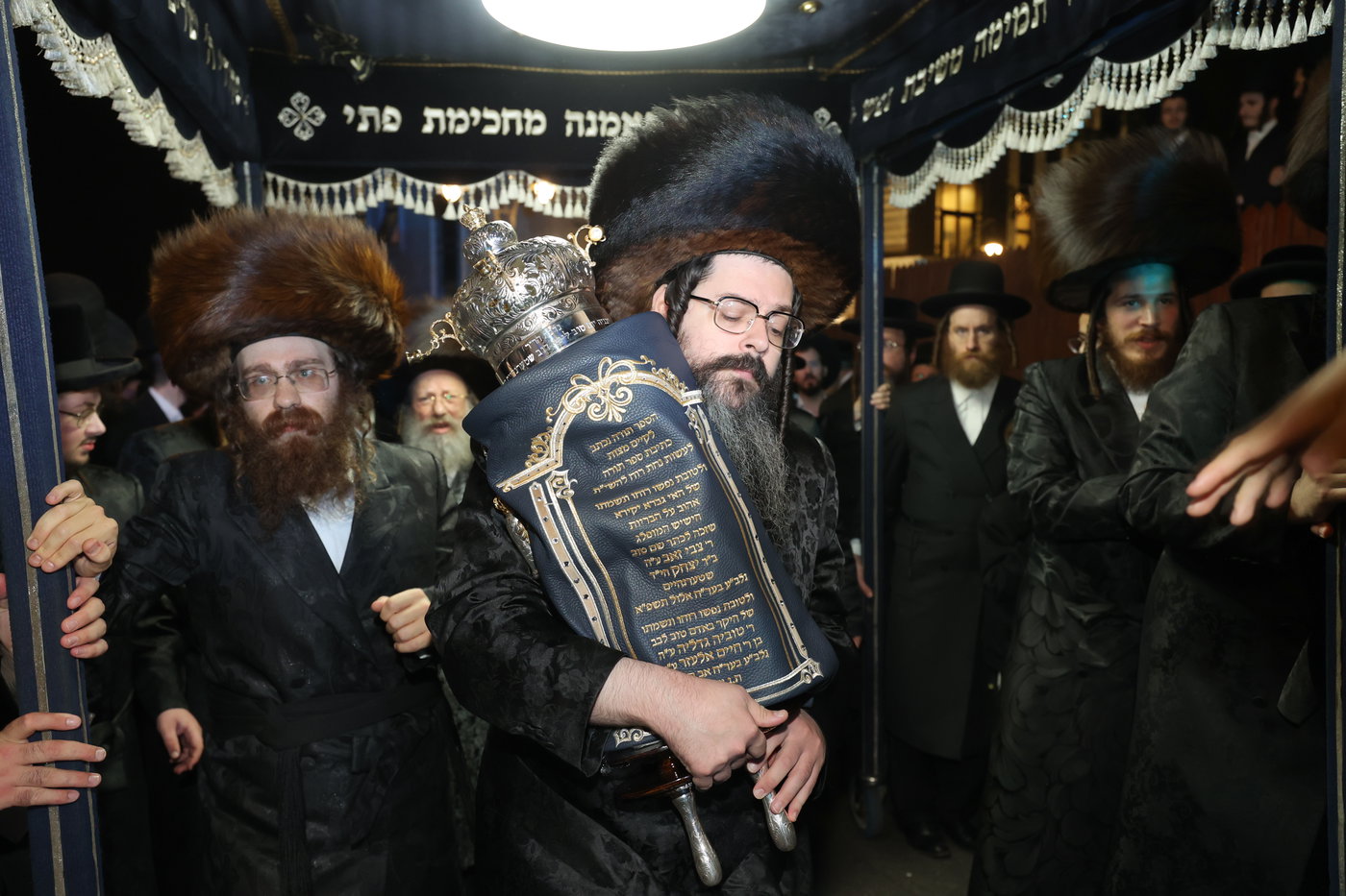 הכנסת ס"ת בנדבורנה באניא