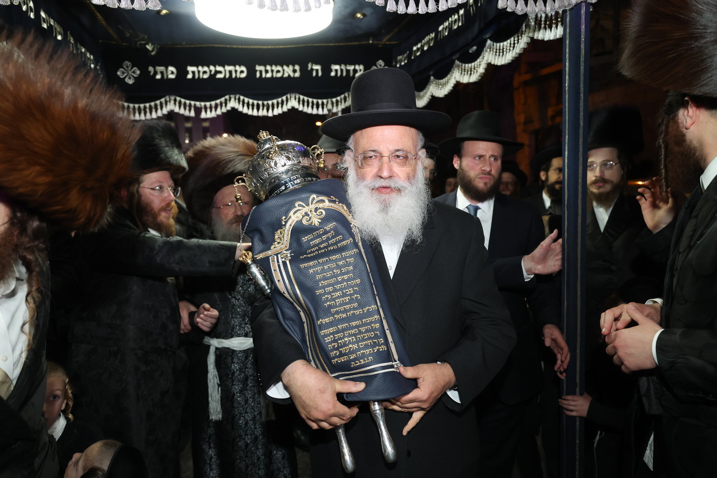הכנסת ס"ת בנדבורנה באניא