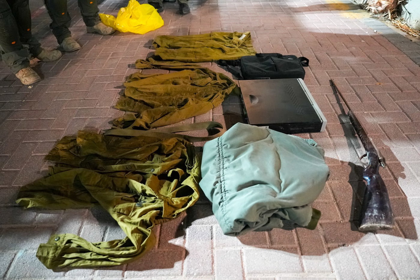 מבצע נרחב בבית לחם: נעצרו מזוהה חמאס ומחזיק נשק | תיעוד מרגע המעצר