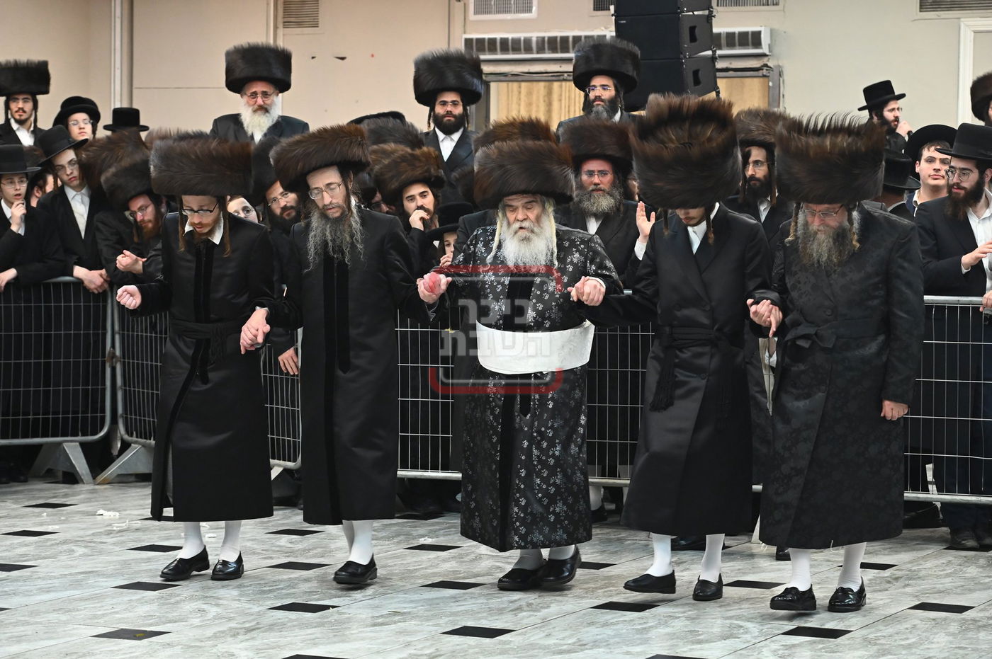 שמחת בית קרעטשניף ירושלים