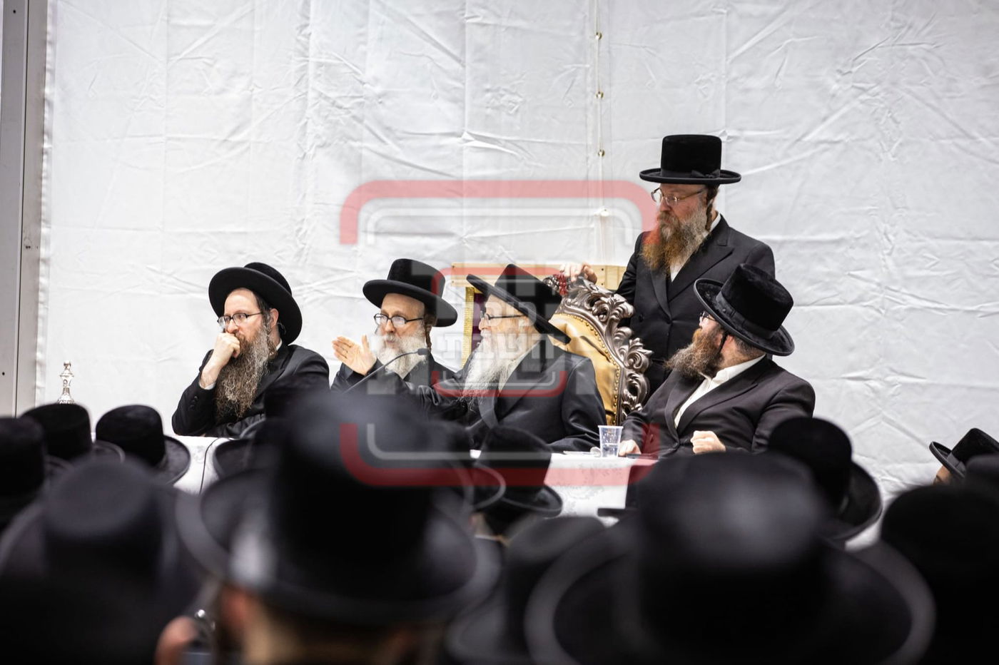 האדמו"ר מסערדאהעלי בקאנטרי