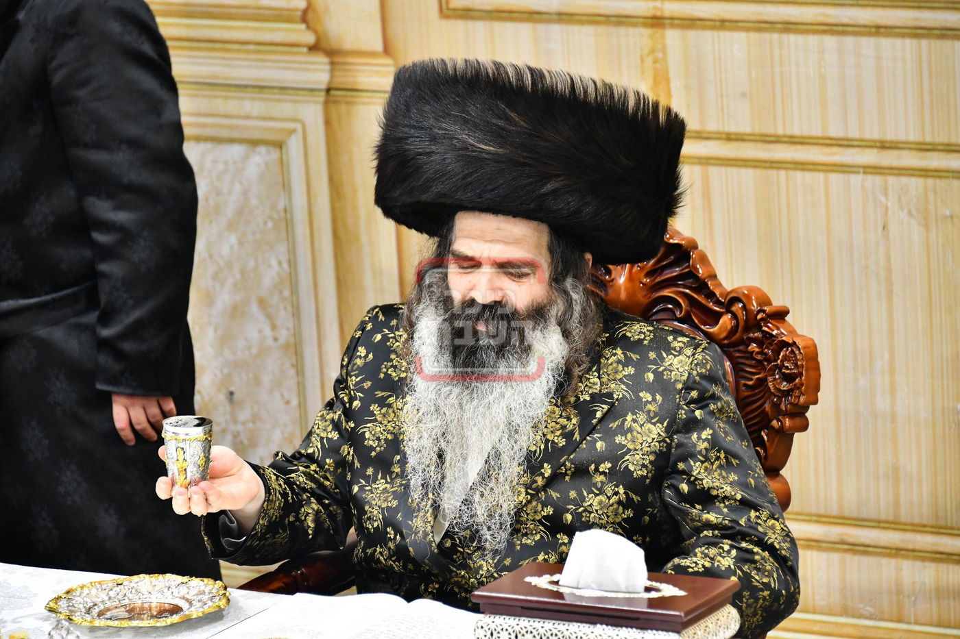 טיש יאר צייט בזוטשקא