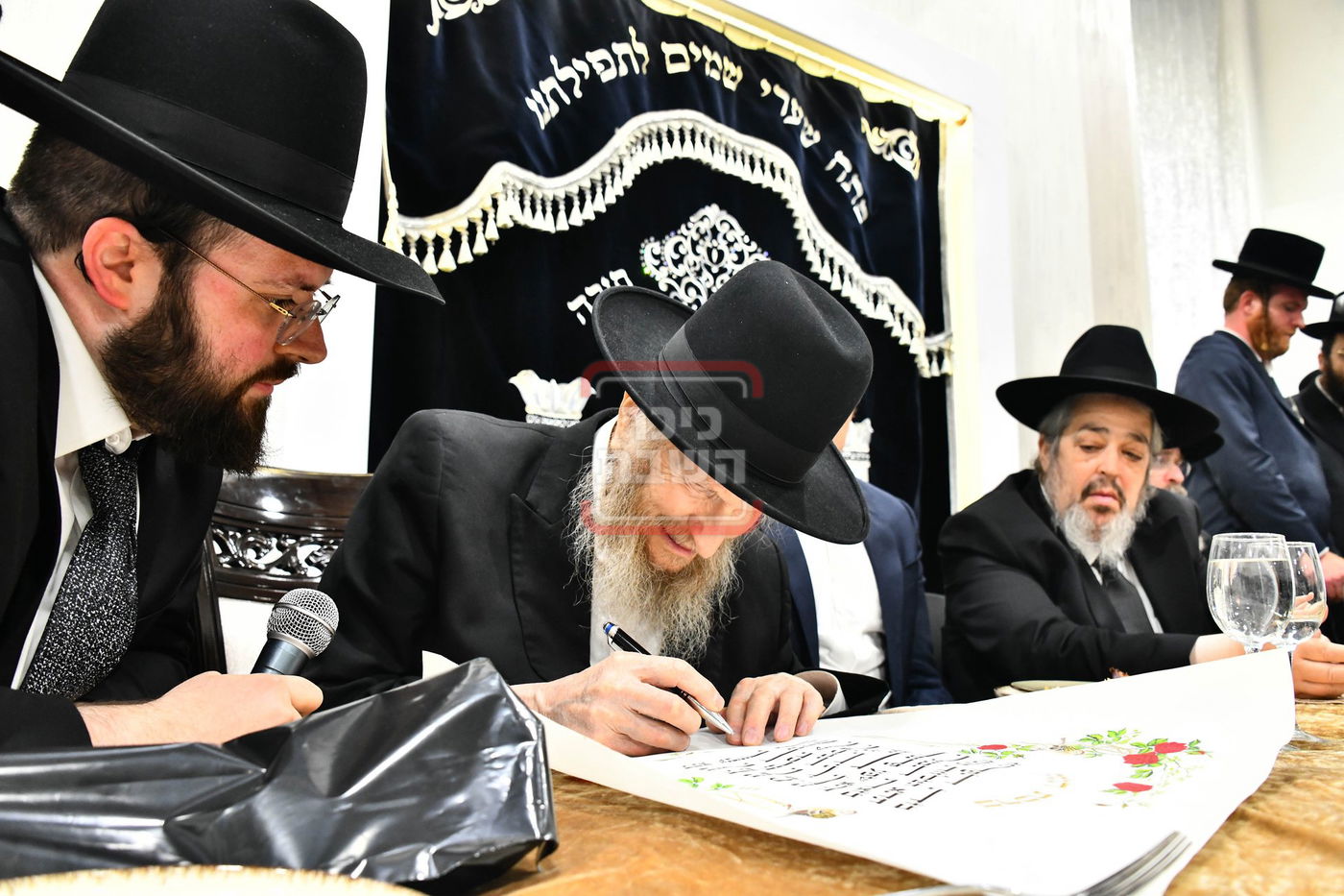 הכנסת ס"ת לכולל נץ