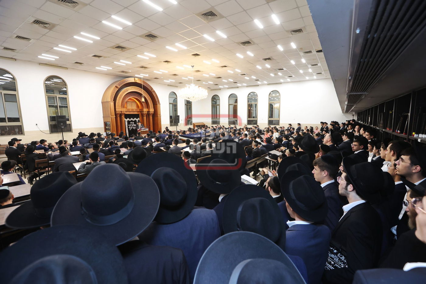 הגרמ"ה הירש בבית שמש